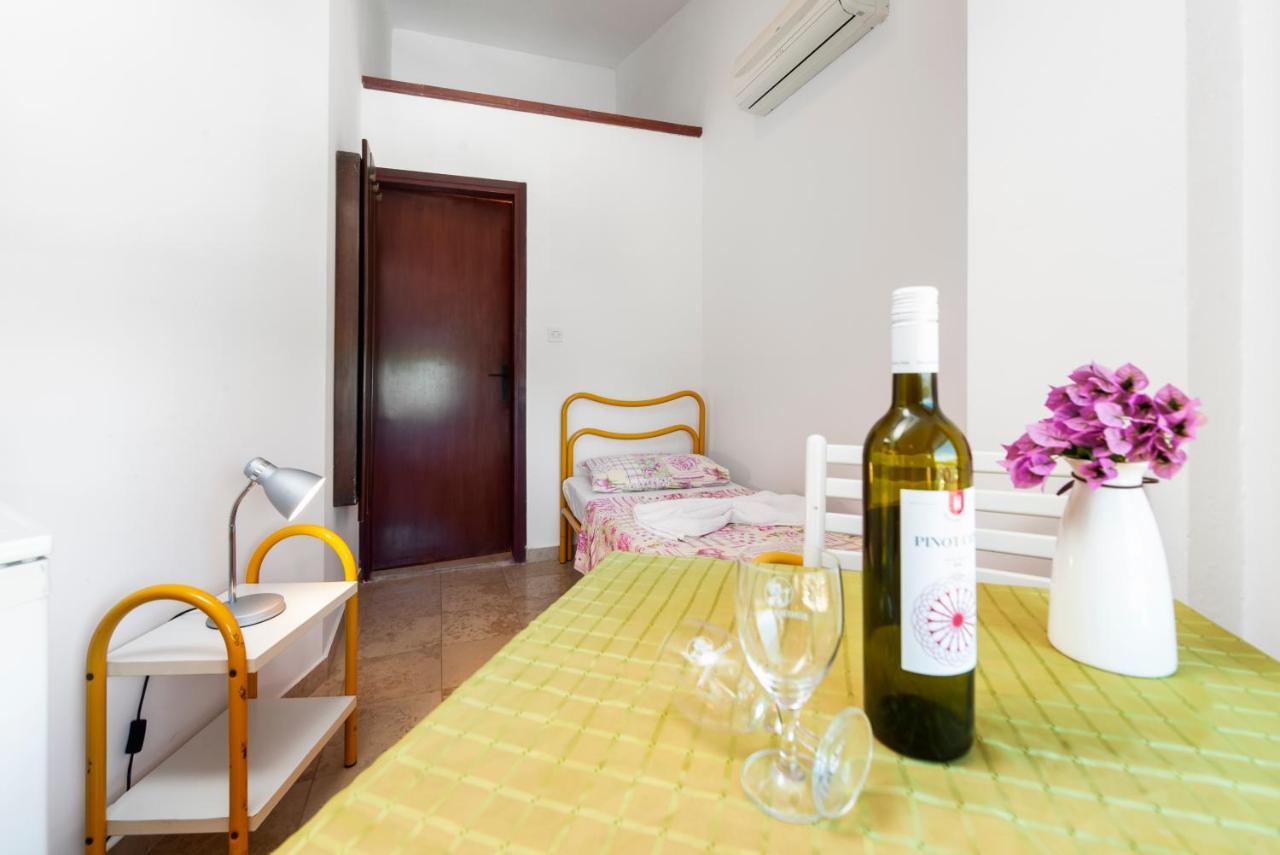 Apartament Near Beach And Rovinj Center 4 Zewnętrze zdjęcie